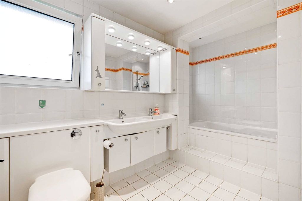 Additional image 13 of 6 bed detached house for saleSt. Leonards Hill, Windsor, Berkshire SL4