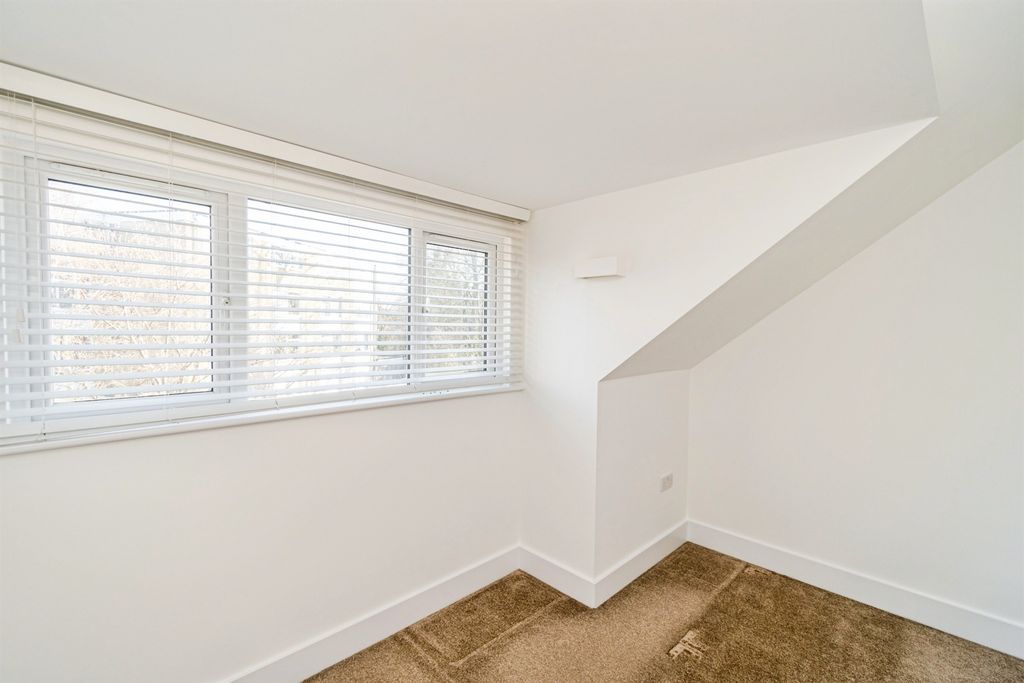 Additional image 12 of 4 bed end terrace house for saleOld Mill Way, Southampton SO16