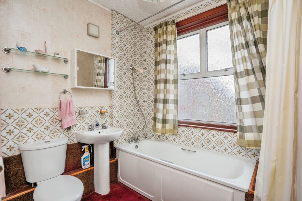 Additional image 11 of 3 bed semi-detached house for saleNorthwood Road, Hilsea, Portsmouth PO2