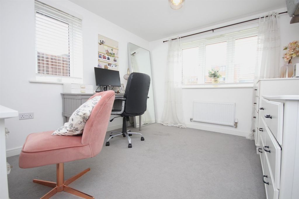 Additional image 8 of 2 bed maisonette for saleClaypit Copse, Bursledon, Southampton SO31