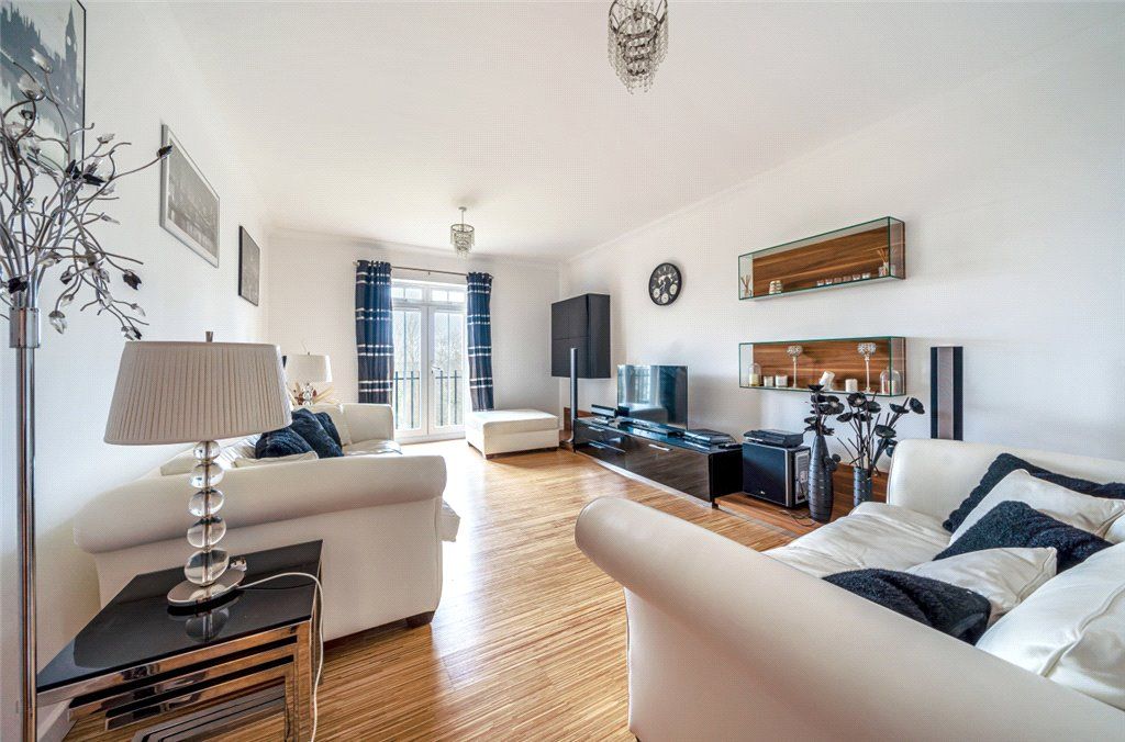 Additional image 2 of 2 bed flat for saleRegents Drive, Woodford Green IG8