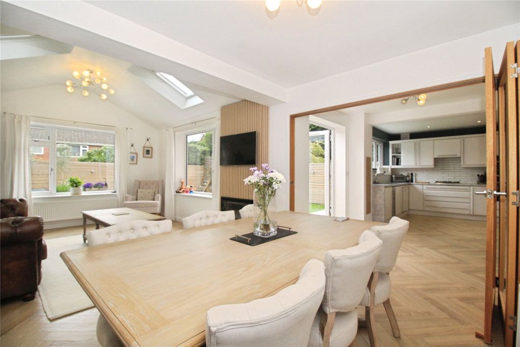 Additional image 6 of 4 bed detached house for saleMarlborough Close, Burbage, Hinckley, Leicestershire LE10