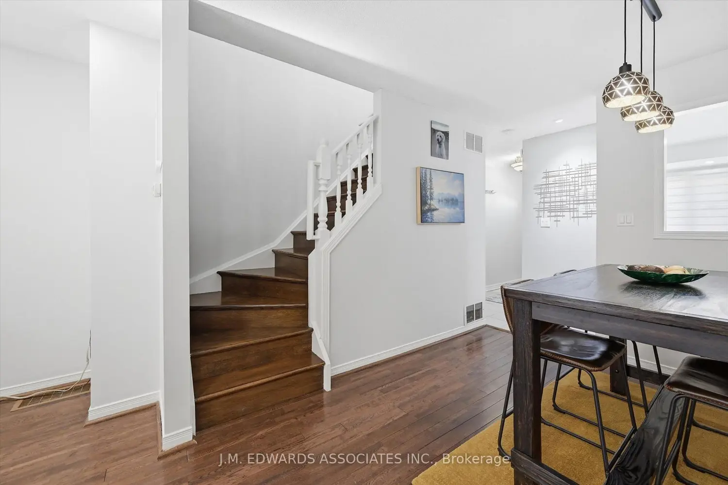 Additional image 17 of 895 Maple Avenue 215