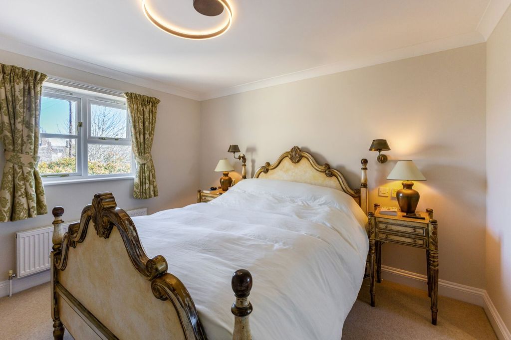 Additional image 9 of 5 bed detached house for saleStandlake Road, Ducklington, Witney, Oxfordshire OX29