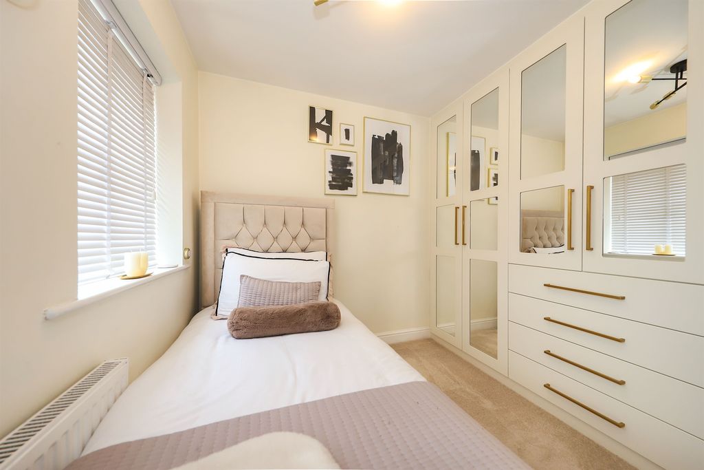 Additional image 8 of 4 bed detached house for saleBarbel Drive, Wednesfield, Wolverhampton WV10