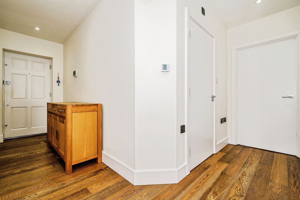 Additional image 10 of 2 bed flat for saleMarine Parade, Worthing BN11