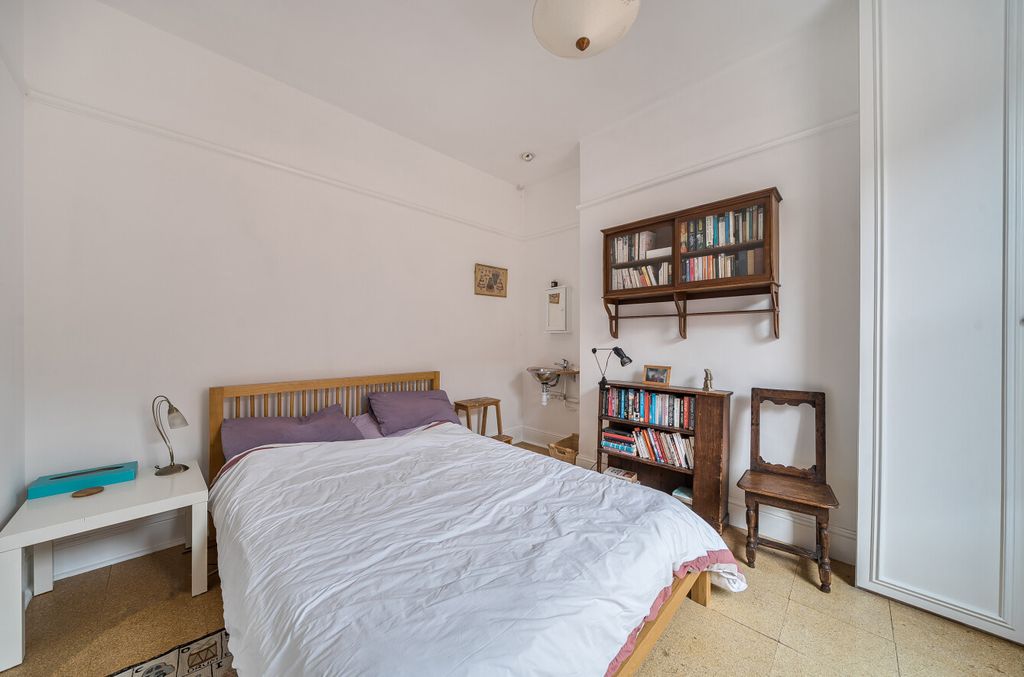Additional image 8 of 4 bed semi-detached house for saleHeatherdeane Road, Highfield, Southampton, Hampshire SO17