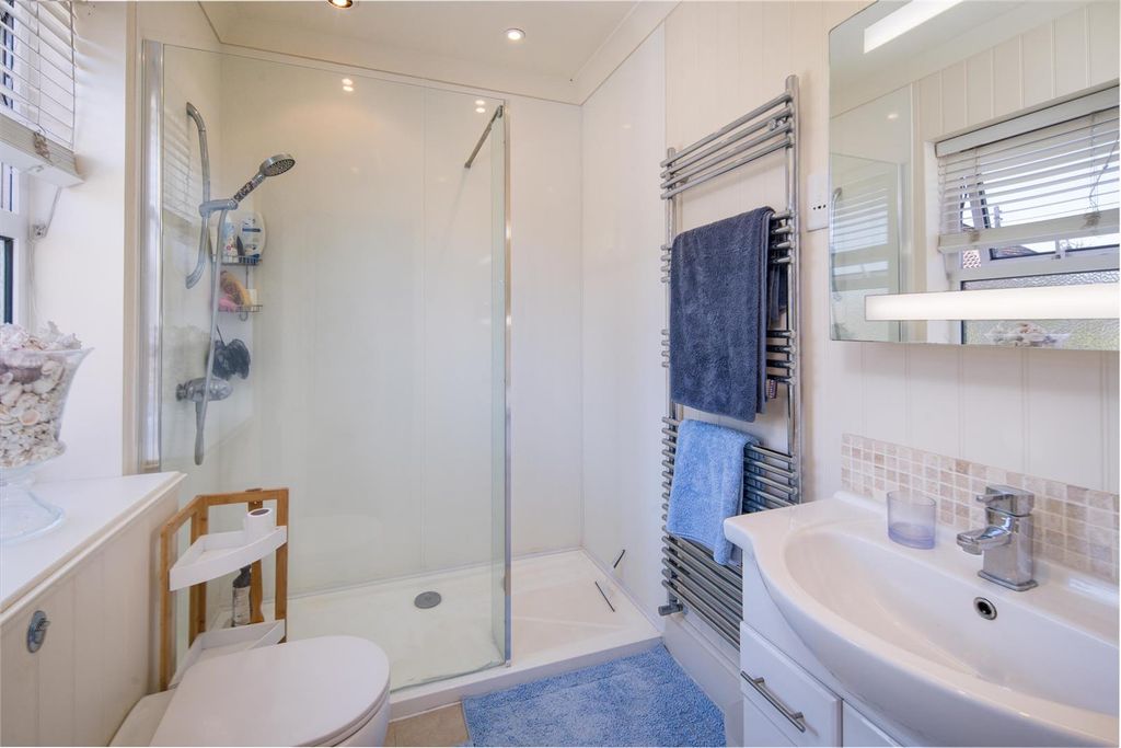 Additional image 19 of 4 bed detached house for saleYarmouth, Isle Of Wight PO41