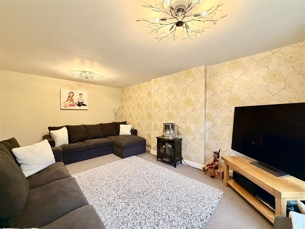Additional image 5 of 4 bed detached house for saleRoman Close, Barrow Upon Soar, Loughborough LE12