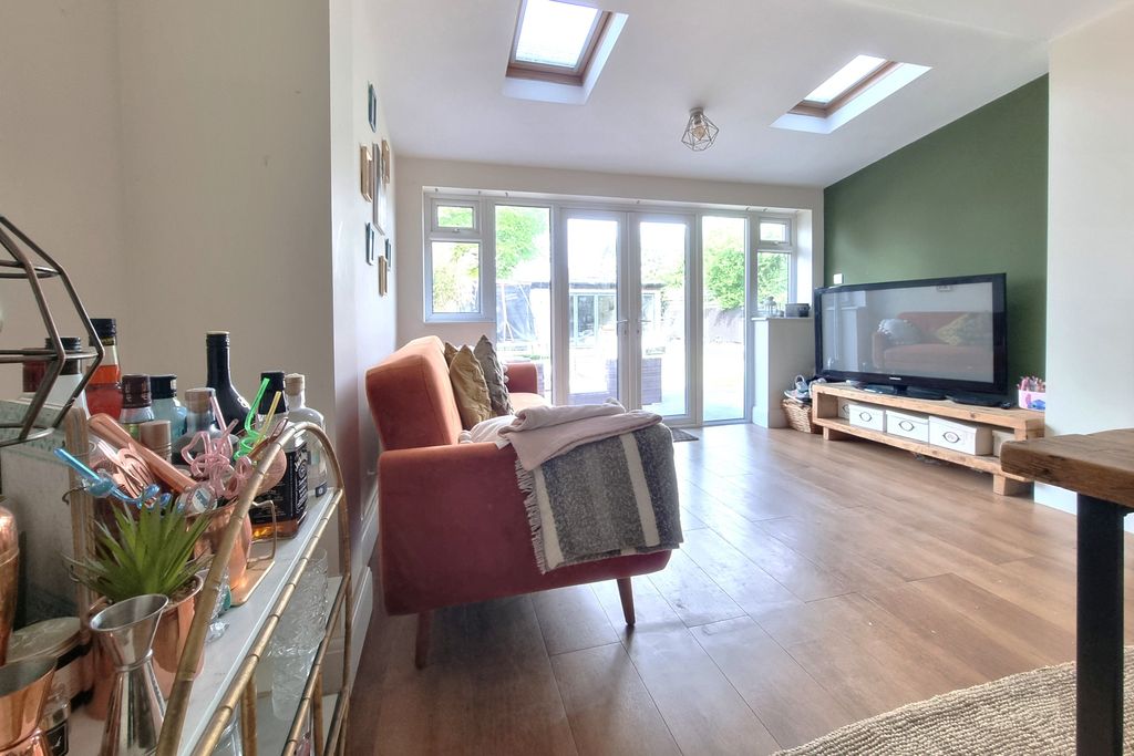 Additional image 9 of 4 bed semi-detached house for saleDrayton, Hampshire PO6