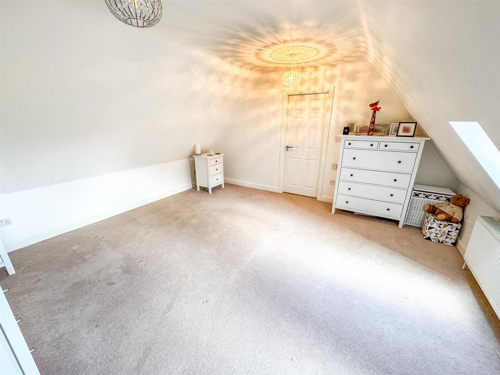 Additional image 28 of 5 bed detached house for saleRockingham Road, Cottingham, Market Harborough LE16