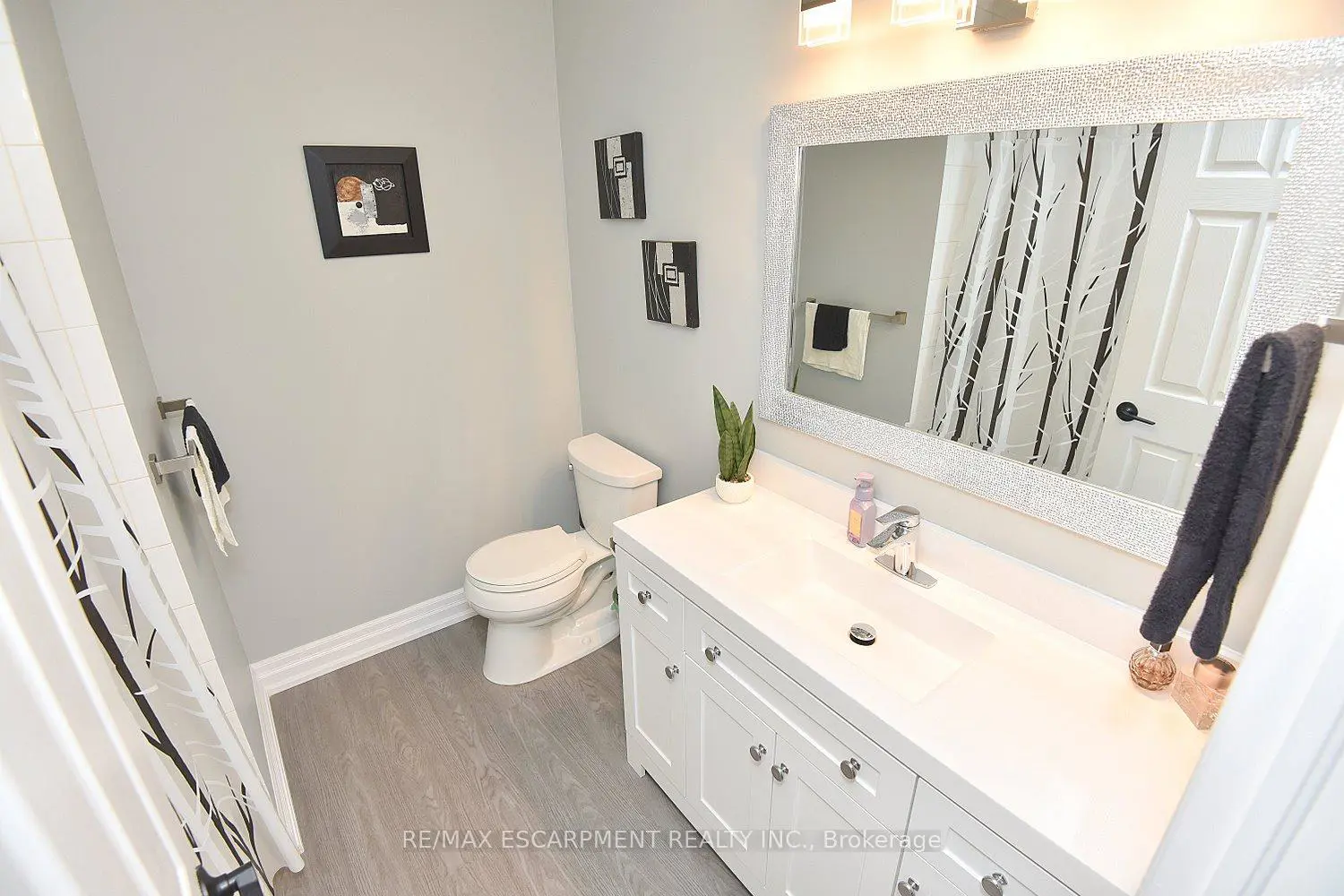 Additional image 14 of 2774 King Street 36