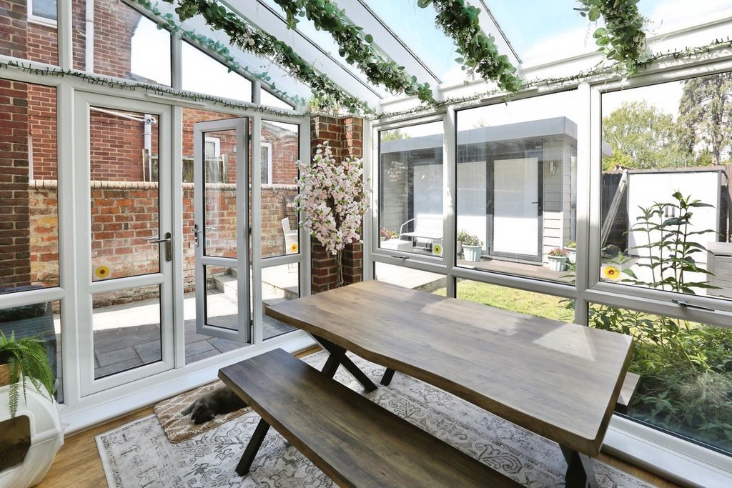 Additional image 6 of 4 bed end terrace house for saleAlexandra Road, Southampton, Hampshire SO15