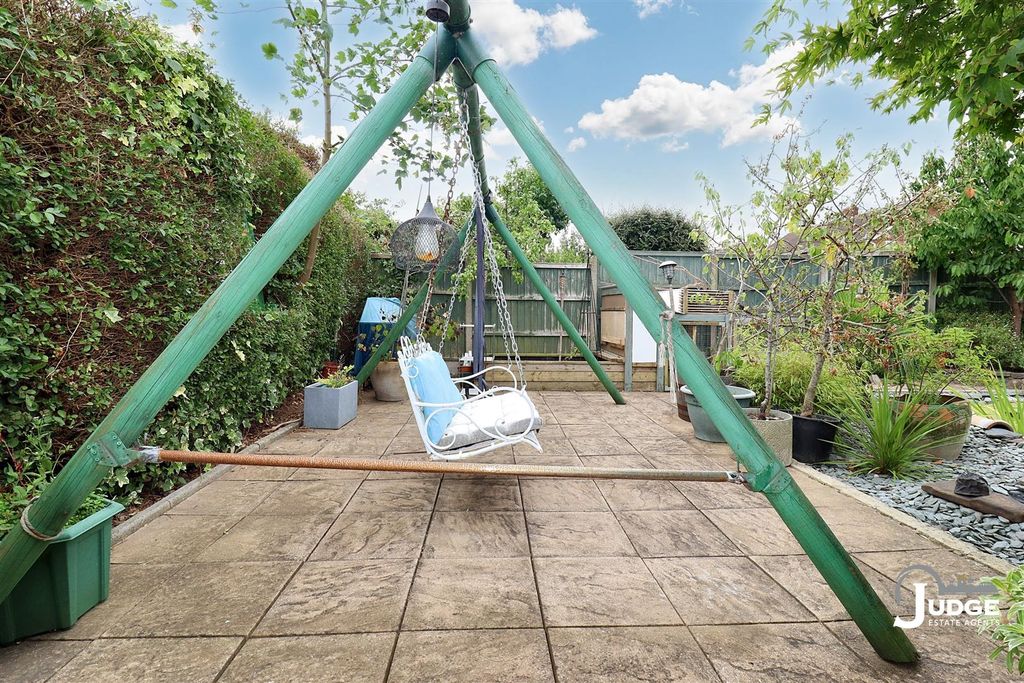 Additional image 38 of 3 bed semi-detached house for saleLedwell Drive, Glenfield, Leicester LE3
