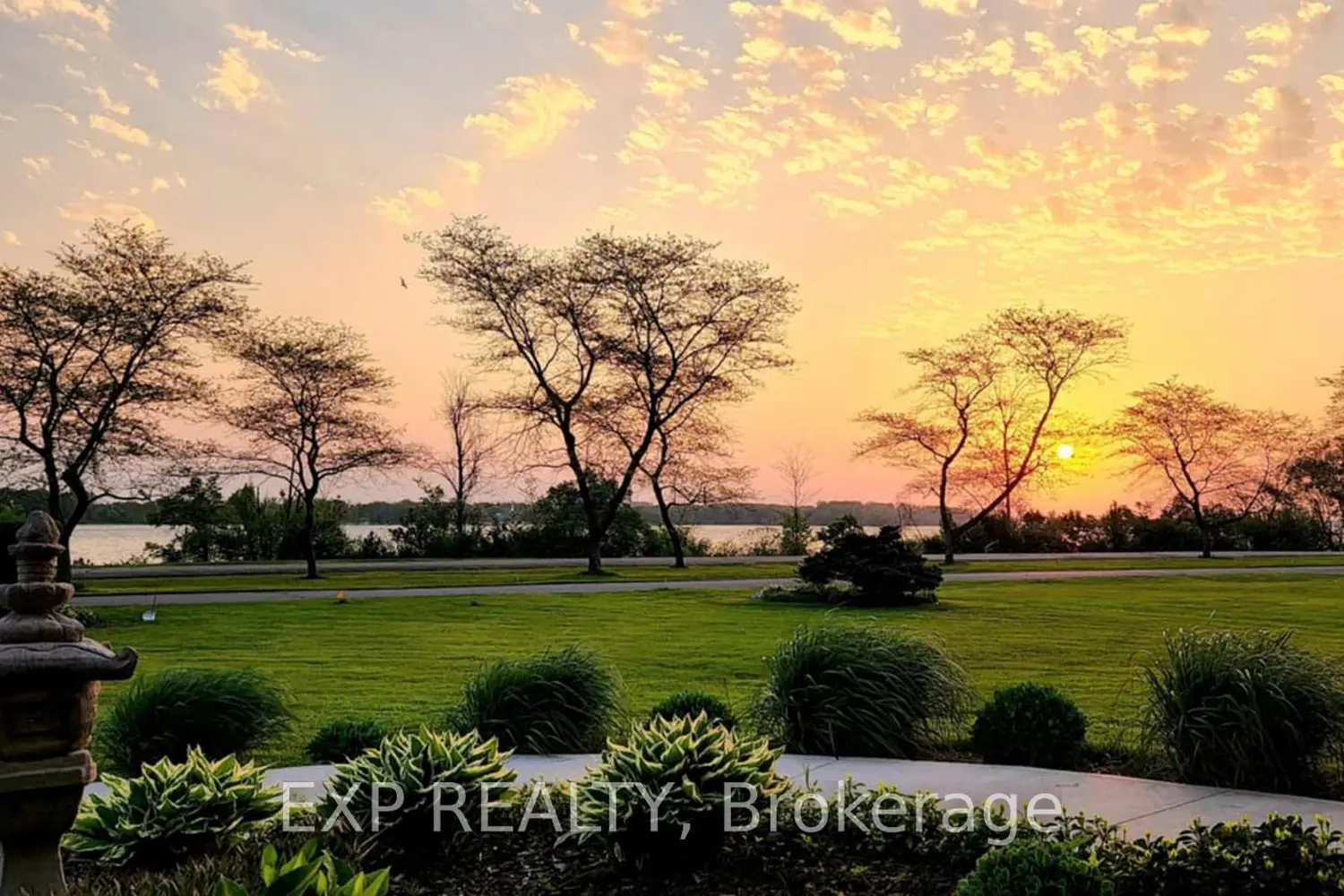 Additional image 19 of 2189 Niagara Parkway