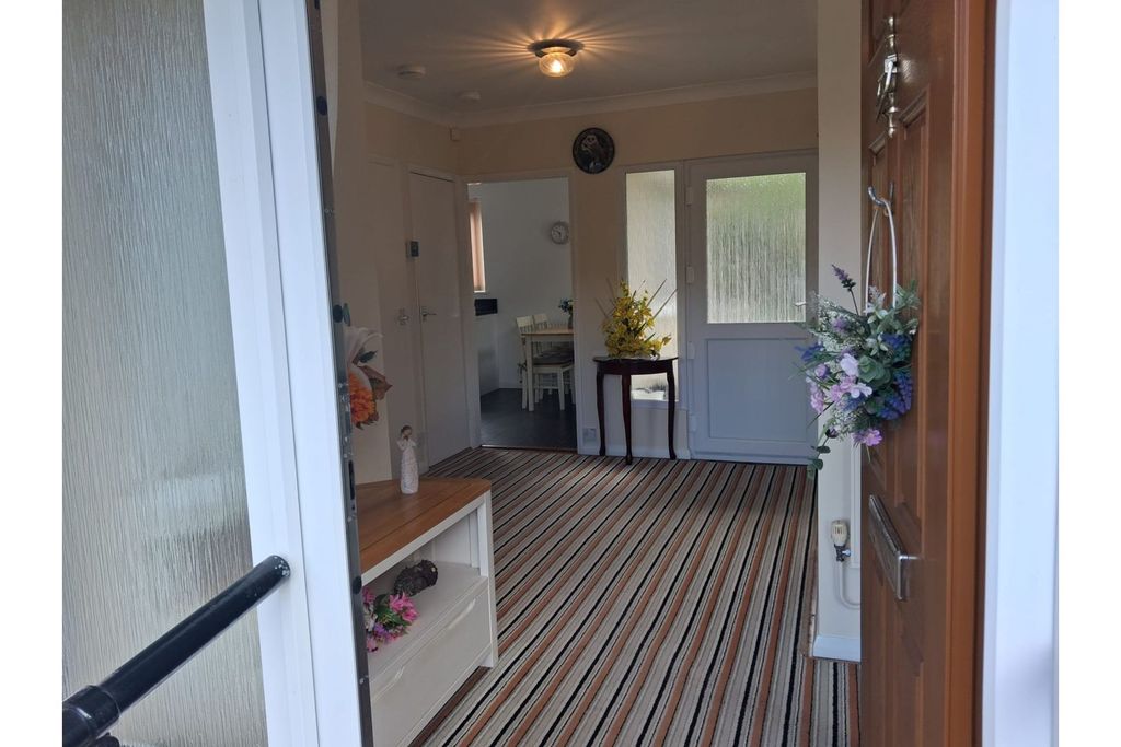 Additional image 7 of 2 bed detached bungalow for saleKeepers Lane, Wolverhampton WV6
