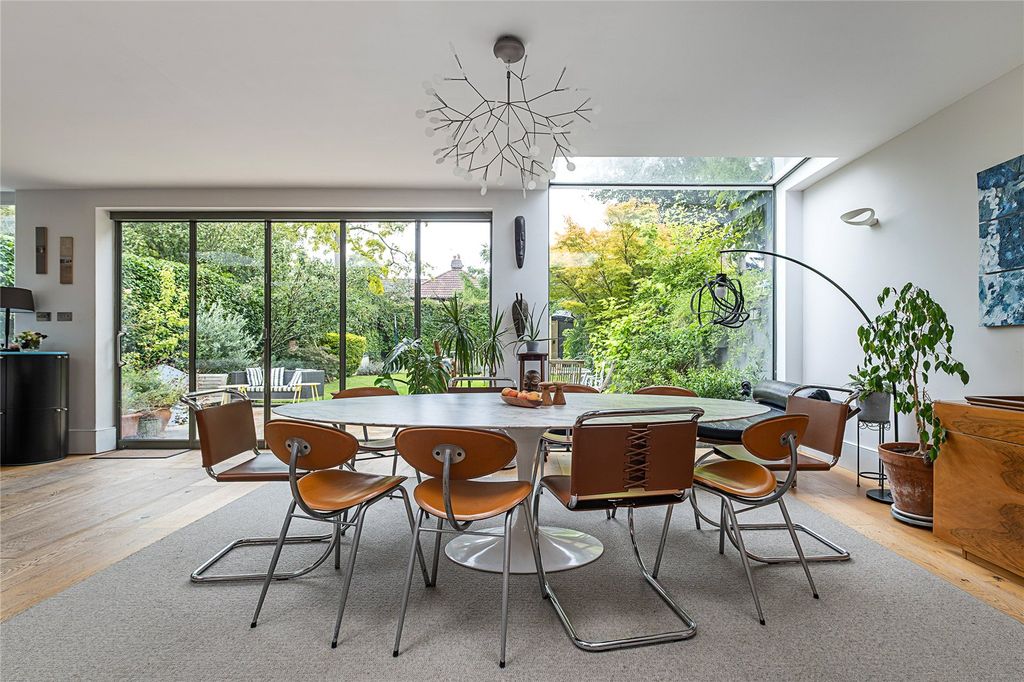 Additional image 6 of 6 bed semi-detached house for saleLion Gate Gardens, Richmond, Surrey TW9