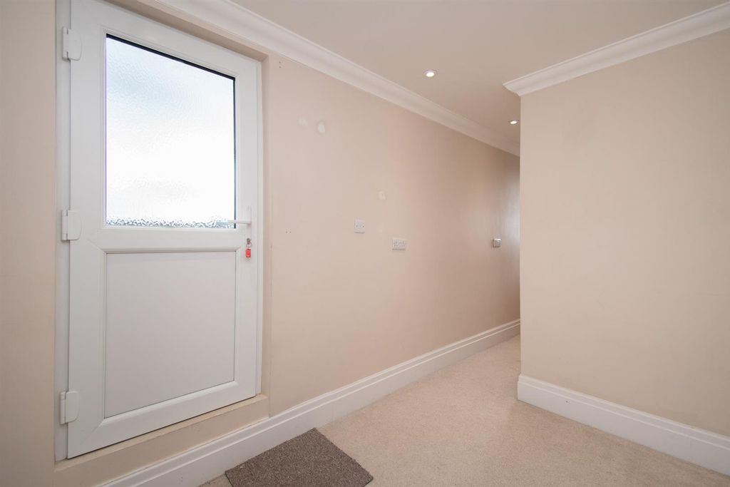 Additional image 11 of 2 bed flat for saleThe Ridge, Hastings TN34
