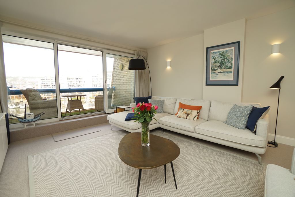 Additional image 9 of 2 bed flat for salePort Solent, Portsmouth PO6