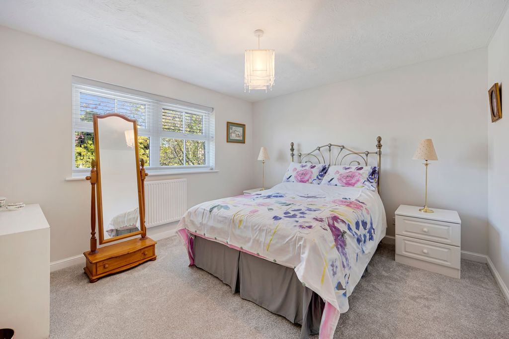 Additional image 23 of 5 bed detached house for saleYork Crescent, Wilmslow SK9