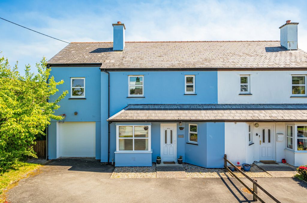 4 bed semi-detached house for saleDol Pistyll, Talybont, Ceredigion SY24