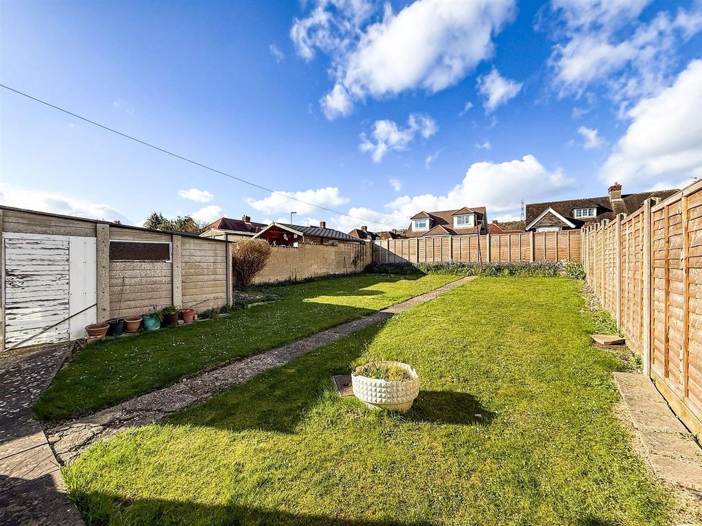 Additional image 2 of 3 bed semi-detached bungalow for saleLeith Avenue, Portchester PO16