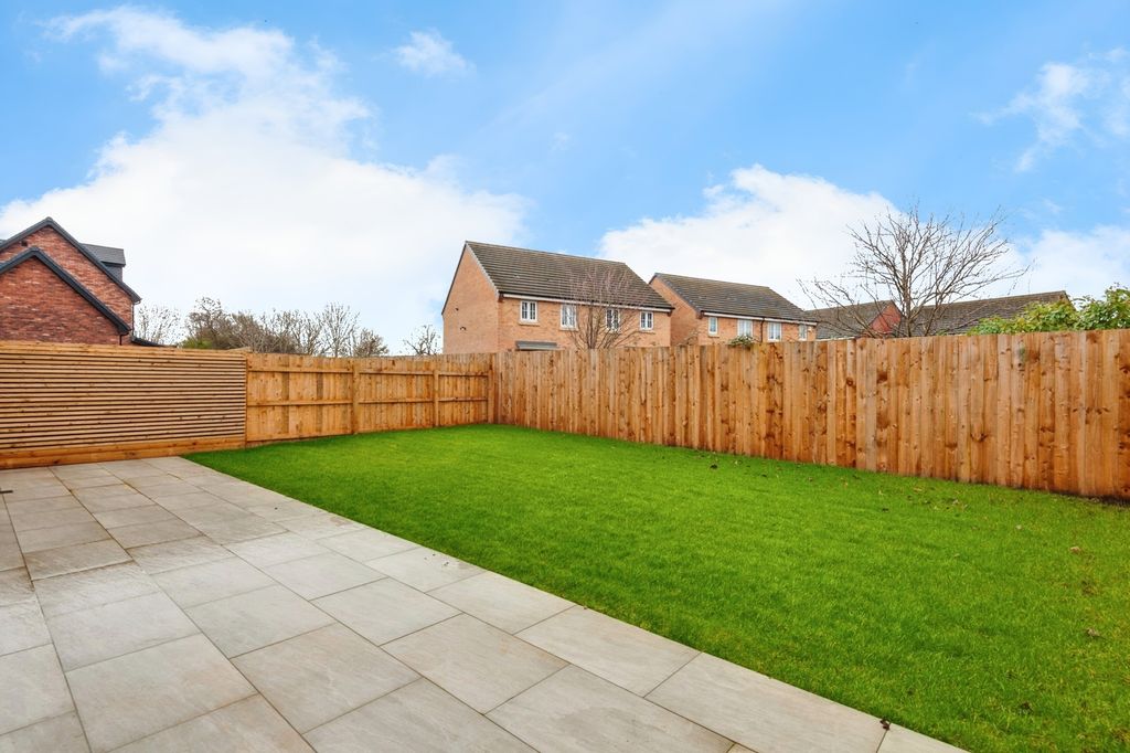 Additional image 24 of 5 bed detached house for saleVictoria Place, Bevan Way, Widnes, Cheshire WA8