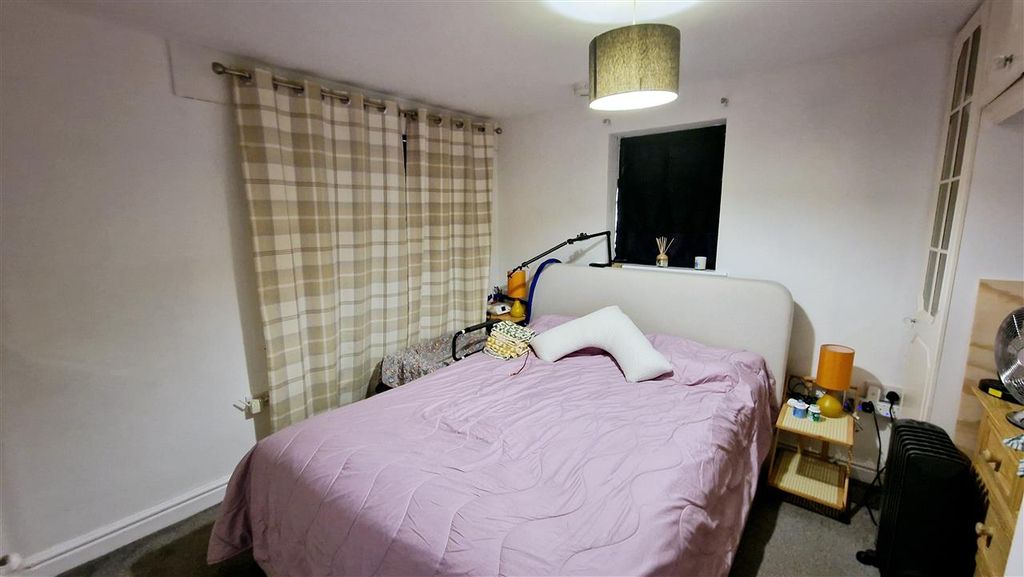 Additional image 13 of 5 bed semi-detached house for saleSeaton Street, Winsford CW7