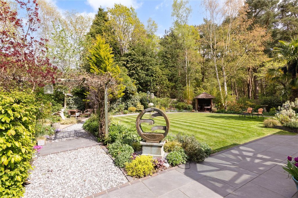 Additional image 22 of 4 bed detached house for saleKiln Ride, Finchampstead, Wokingham RG40