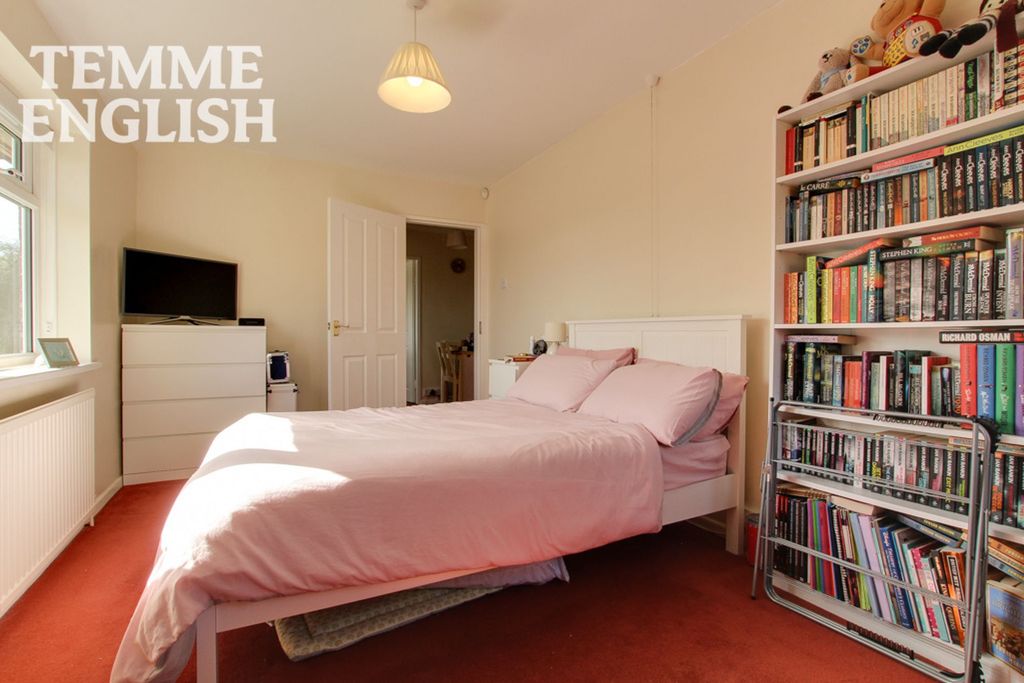 Additional image 7 of 2 bed maisonette for saleRettendon View, Wickford SS11