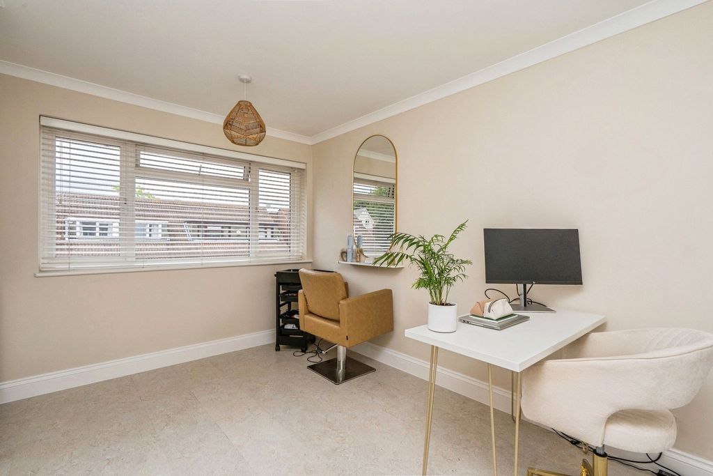 Additional image 12 of 3 bed semi-detached house for saleGodwit Road, Southsea, Hampshire PO4
