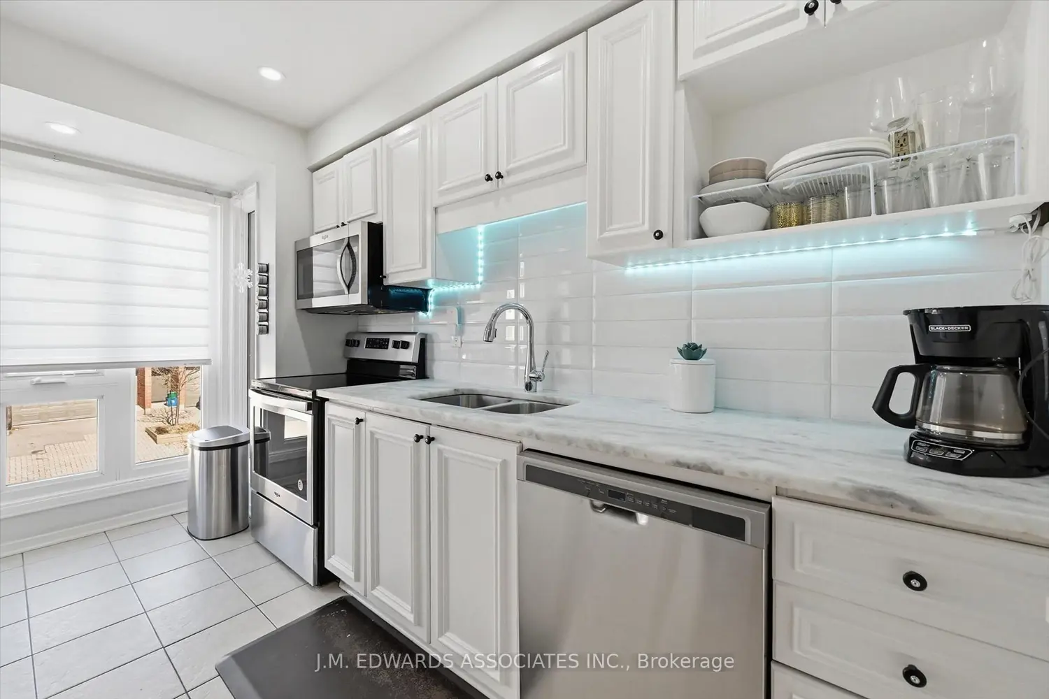 Additional image 6 of 895 Maple Avenue 215