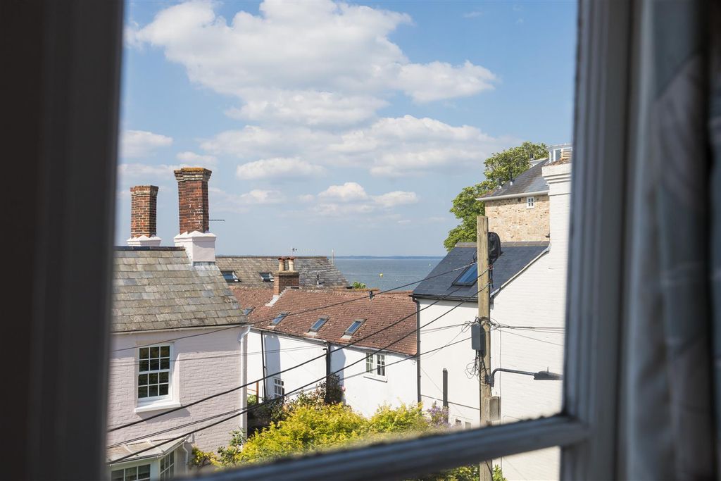 Additional image 2 of 3 bed terraced house for saleYarmouth, Isle Of Wight PO41