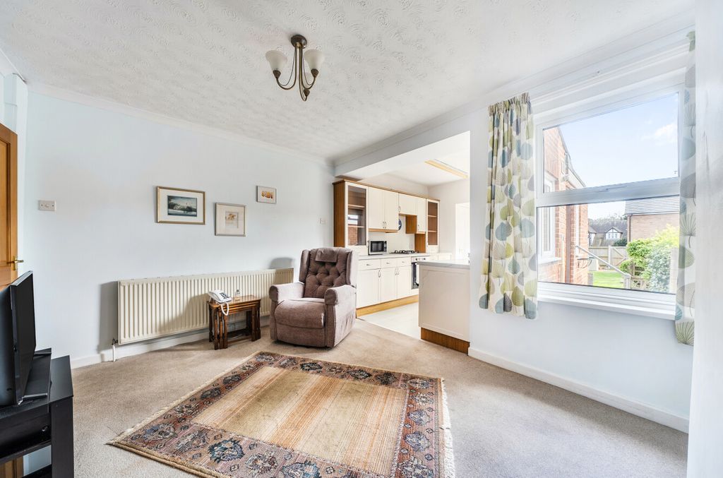Additional image 3 of 2 bed terraced house for salePointout Road, Bassett, Southampton, Hampshire SO16