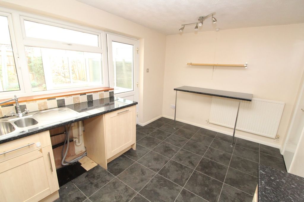 Additional image 5 of 3 bed semi-detached house for salePawley Close, Whetstone, Leicester LE8