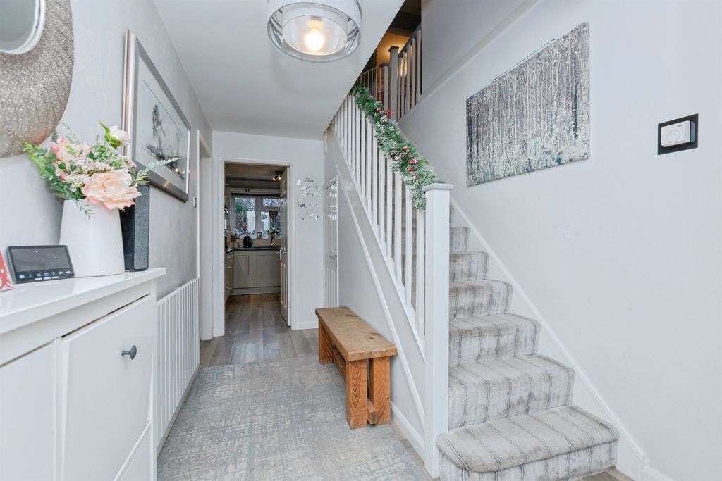 Additional image 2 of 4 bed detached house for saleBurnham Drive, Whetstone, Leicester LE8