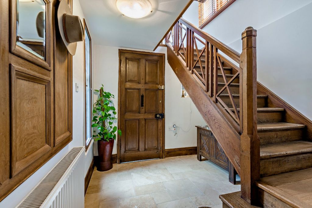 Additional image 10 of 4 bed detached house for saleForest Road, Wokingham, Berkshire RG40