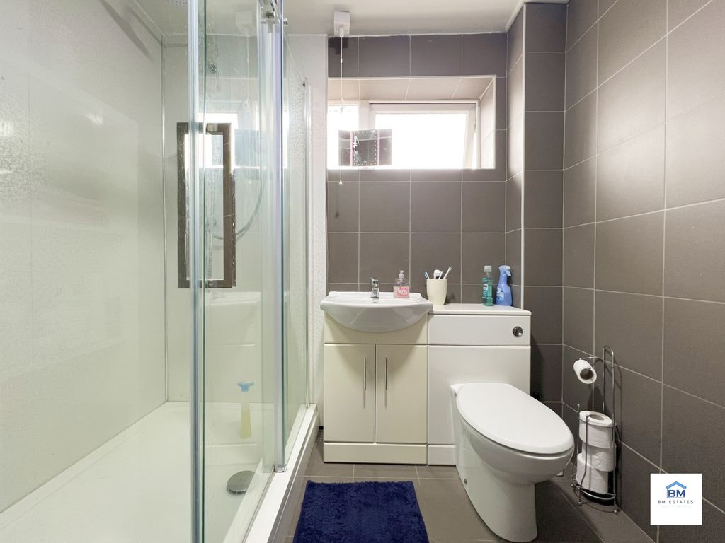 Additional image 12 of 5 bed semi-detached house for saleCoombe Rise, Oadby LE2