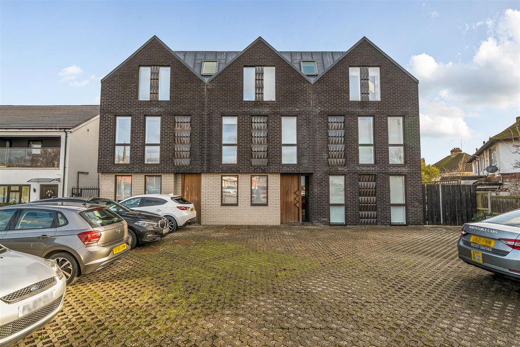 Additional image 19 of 2 bed flat for saleOld Bridge Road, Whitstable CT5