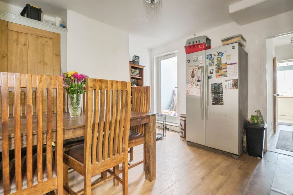 Additional image 2 of 4 bed terraced house for saleRomsey Road, Southampton SO16