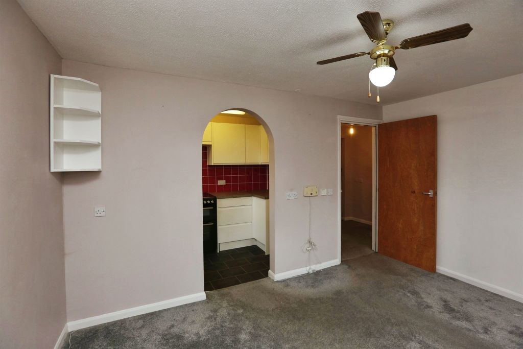 Additional image 11 of 1 bed property for saleNew Priory Gardens, Portchester, Fareham PO16