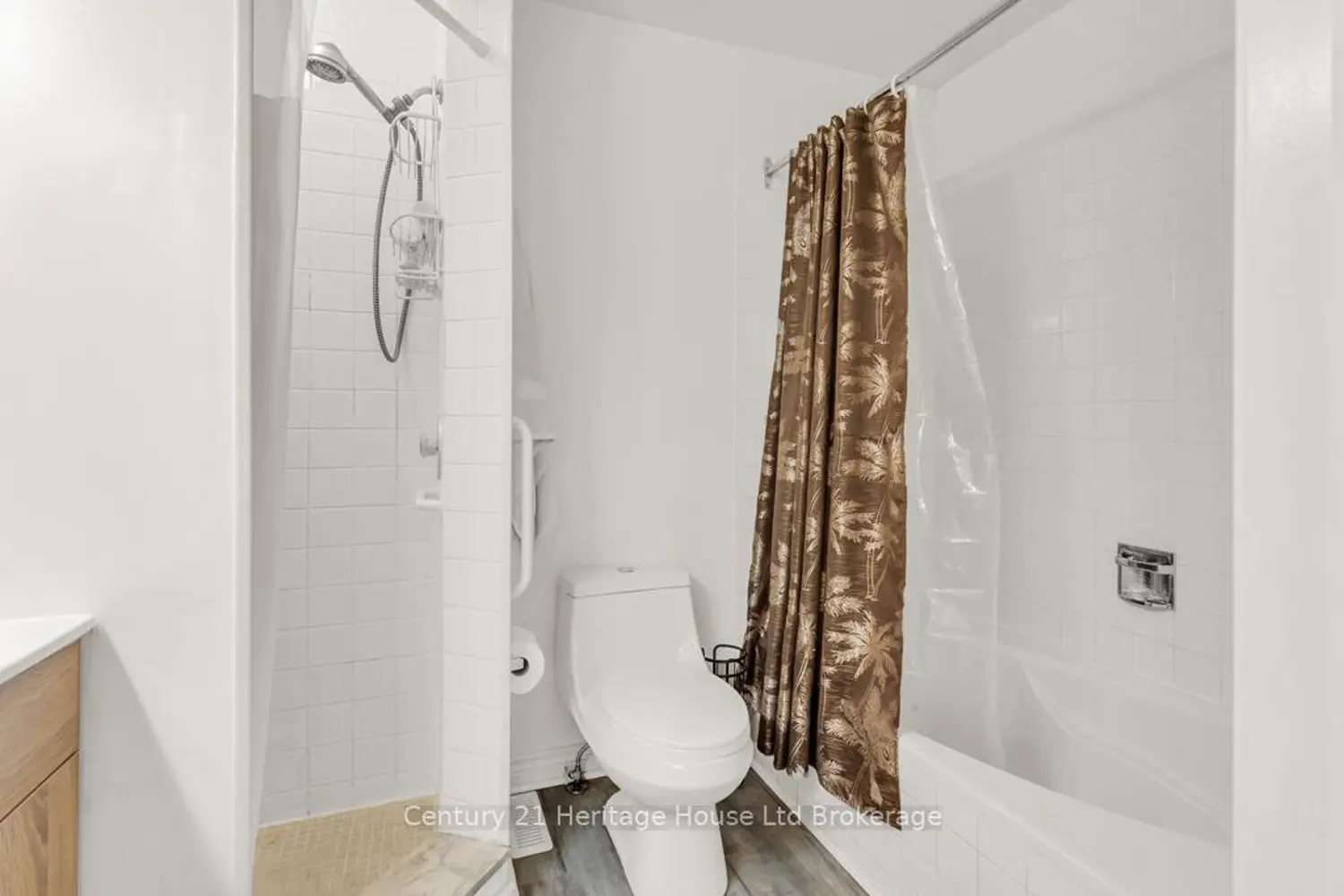 Additional image 13 of 26 Seres Drive