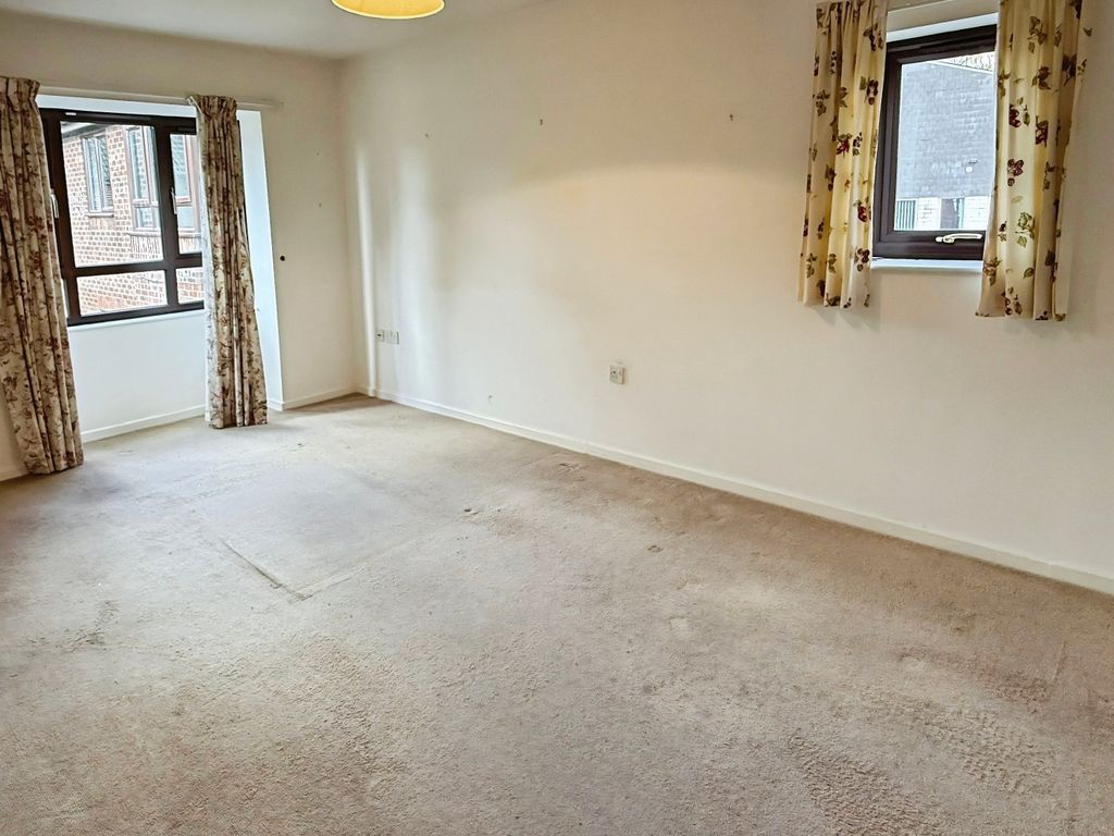 Additional image 4 of 1 bed flat for saleSt Pauls Close, Oadby LE2