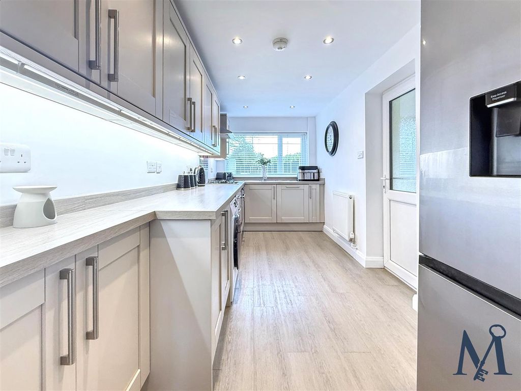 Additional image 7 of 3 bed semi-detached house for saleDevana Avenue, Coalville LE67