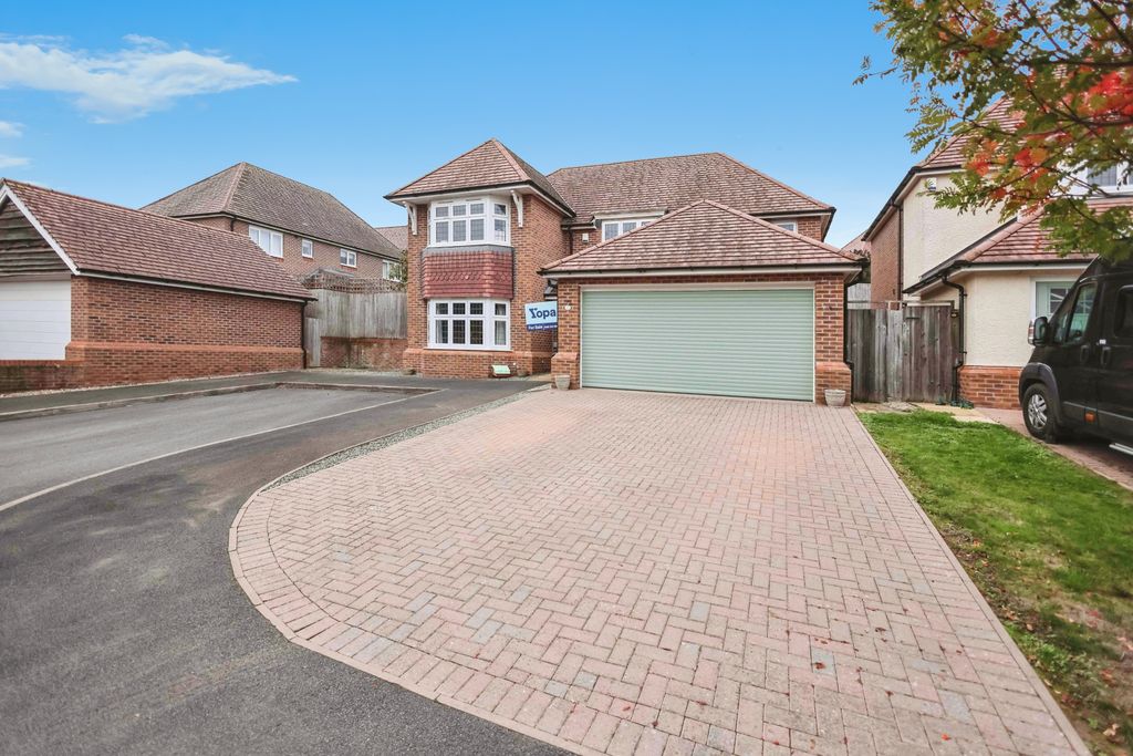Additional image 36 of 4 bed detached house for saleIngram Avenue, Worcester WR2