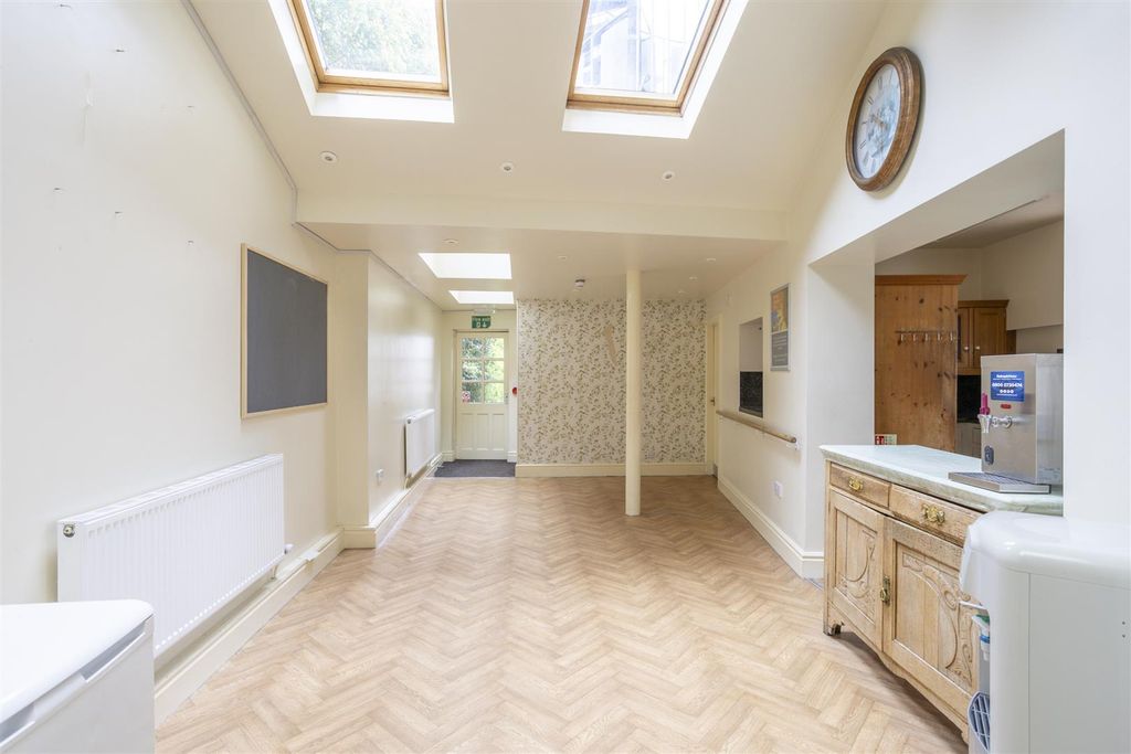 Additional image 7 of 15 bed property for saleMount Vale, York YO24