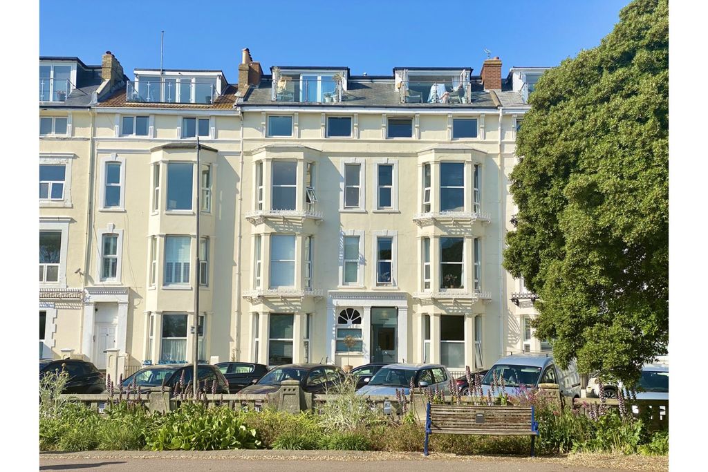 Additional image 10 of 2 bed flat for sale14-15 South Parade, Southsea PO5