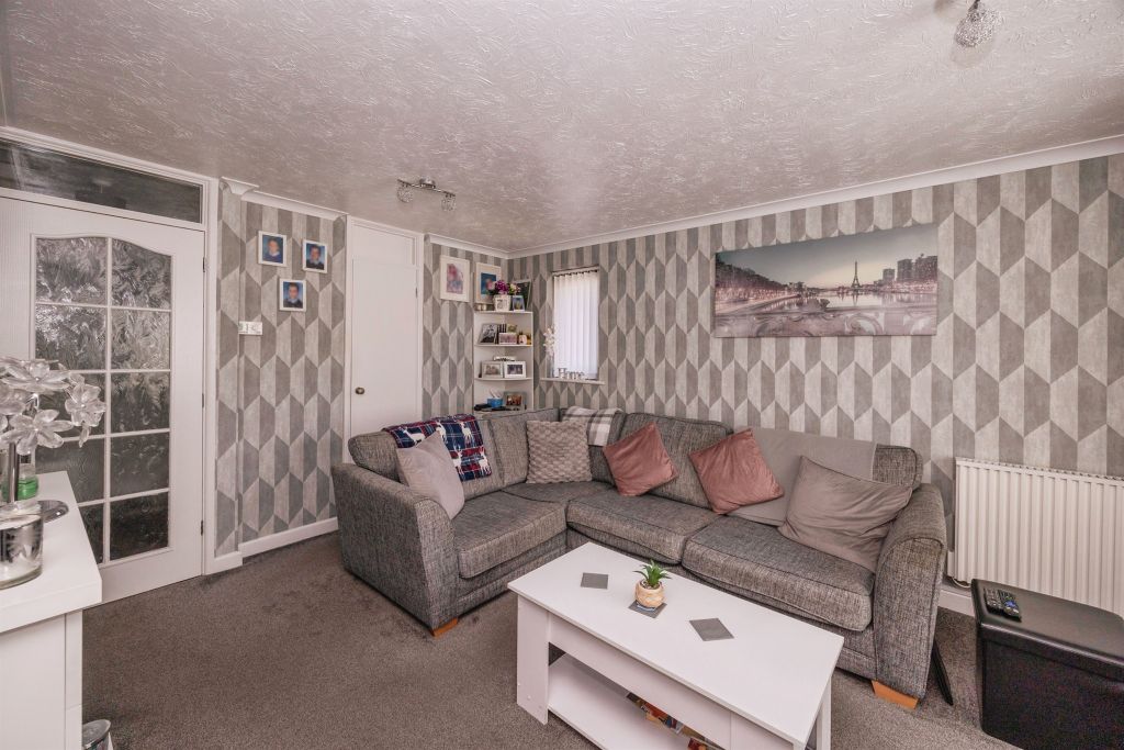 Additional image 3 of 1 bed flat for saleOld Canal, Southsea PO4
