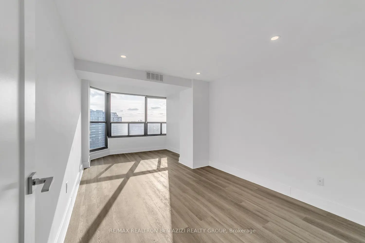 Additional image 13 of 33 Elmhurst Avenue 1904