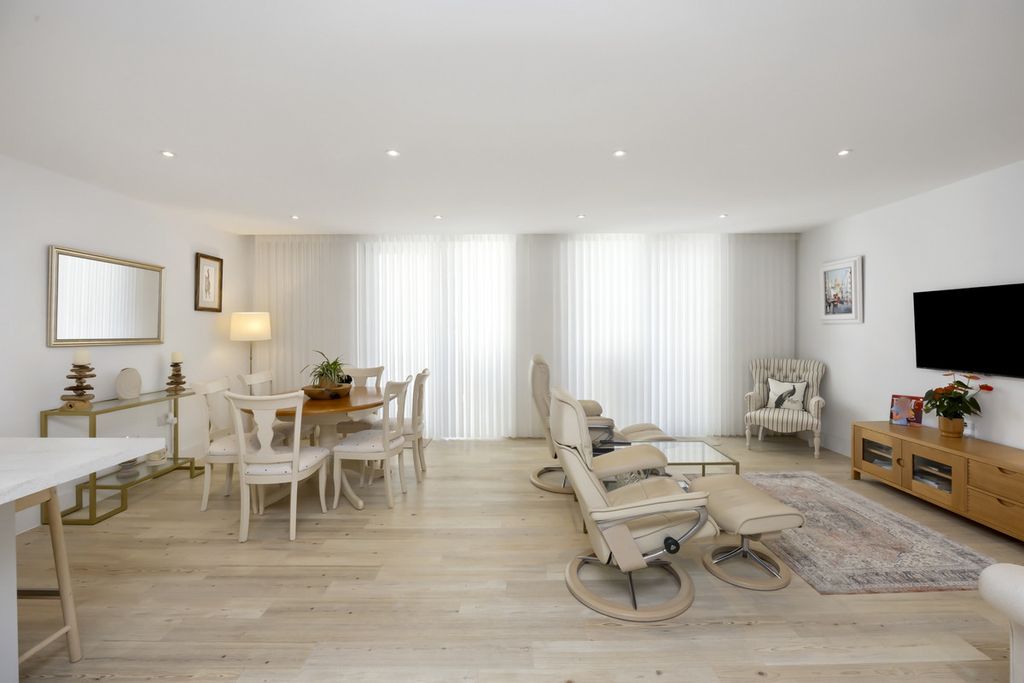 Additional image 9 of 2 bed flat for saleBrighton Road, Worthing BN11